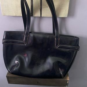 DKNY purse black shoulder straps